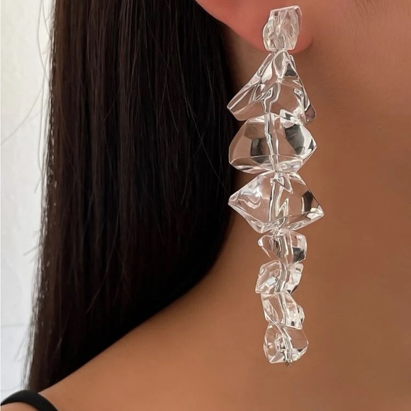 Chunky clear acrylic earrings long ice cube earrings bridal white pierced - Picture 1 of 2